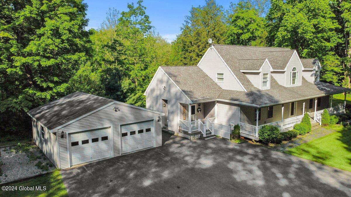 15 Shingle Hollow Road Hoosick, NY 12138 - Photo 4 of 68 main