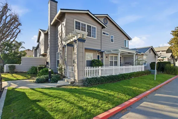 $450,000 | 2198 Walsingham Court, Tracy, CA 95376