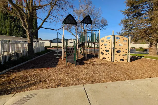 $454,900 | 2198 Walsingham Court, Tracy, CA 95376