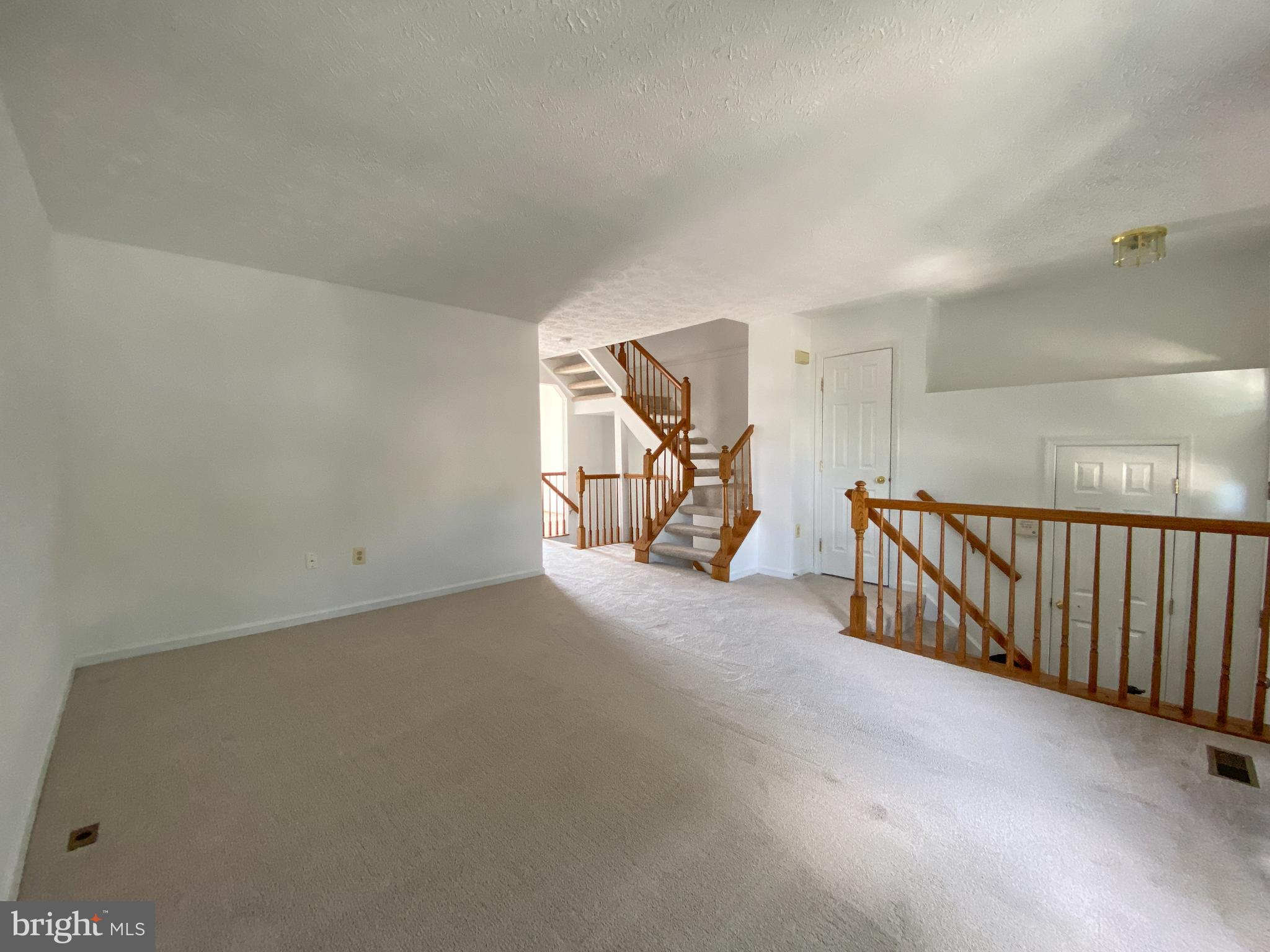 2482 Warm Spring Way Odenton, MD 21113 - Photo 3 of 28 Gallery Image 3