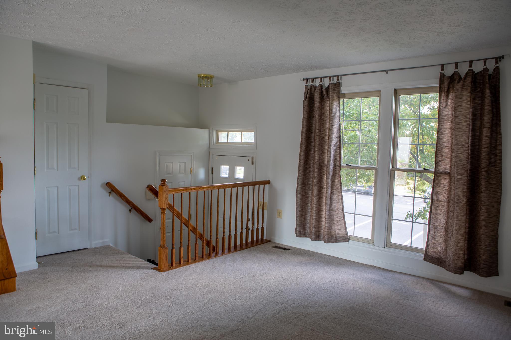 2482 Warm Spring Way Odenton, MD 21113 - Photo 4 of 28 Gallery Image 4