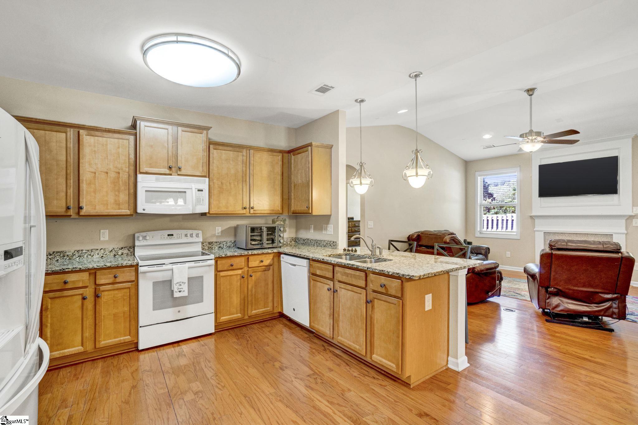 100 Amherst Way Easley, SC 29642 - Photo 10 of 50