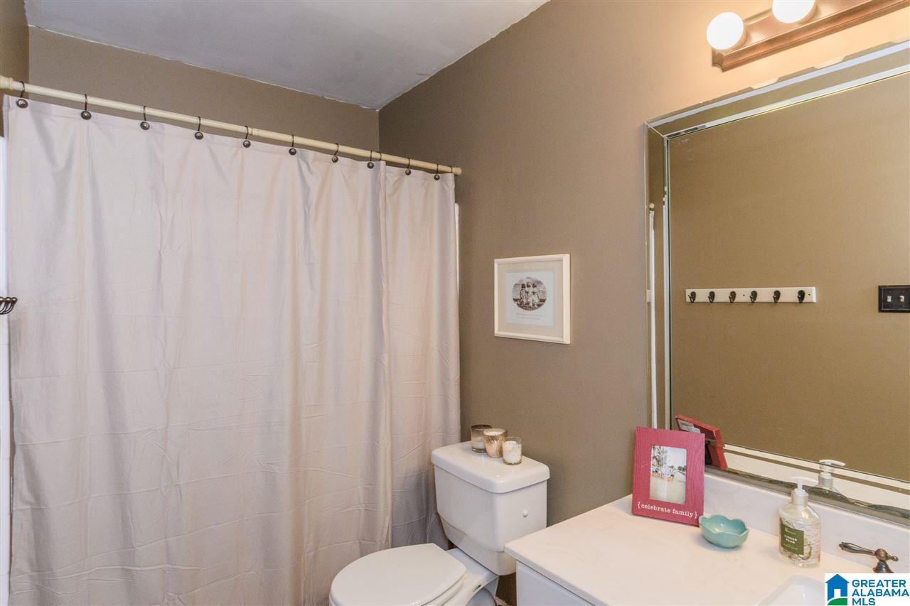1532 Saulter View Road Birmingham, AL 35209 - Photo 29 of 45