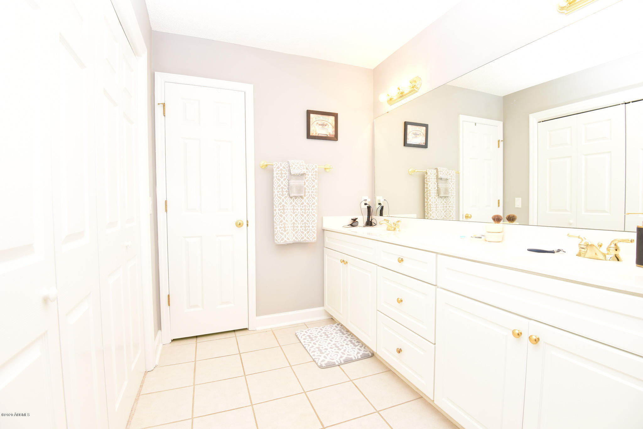 170 Brickyard Point Road South Beaufort, SC 29907 - Photo 4 of 38 Master First FloorDouble Vanities