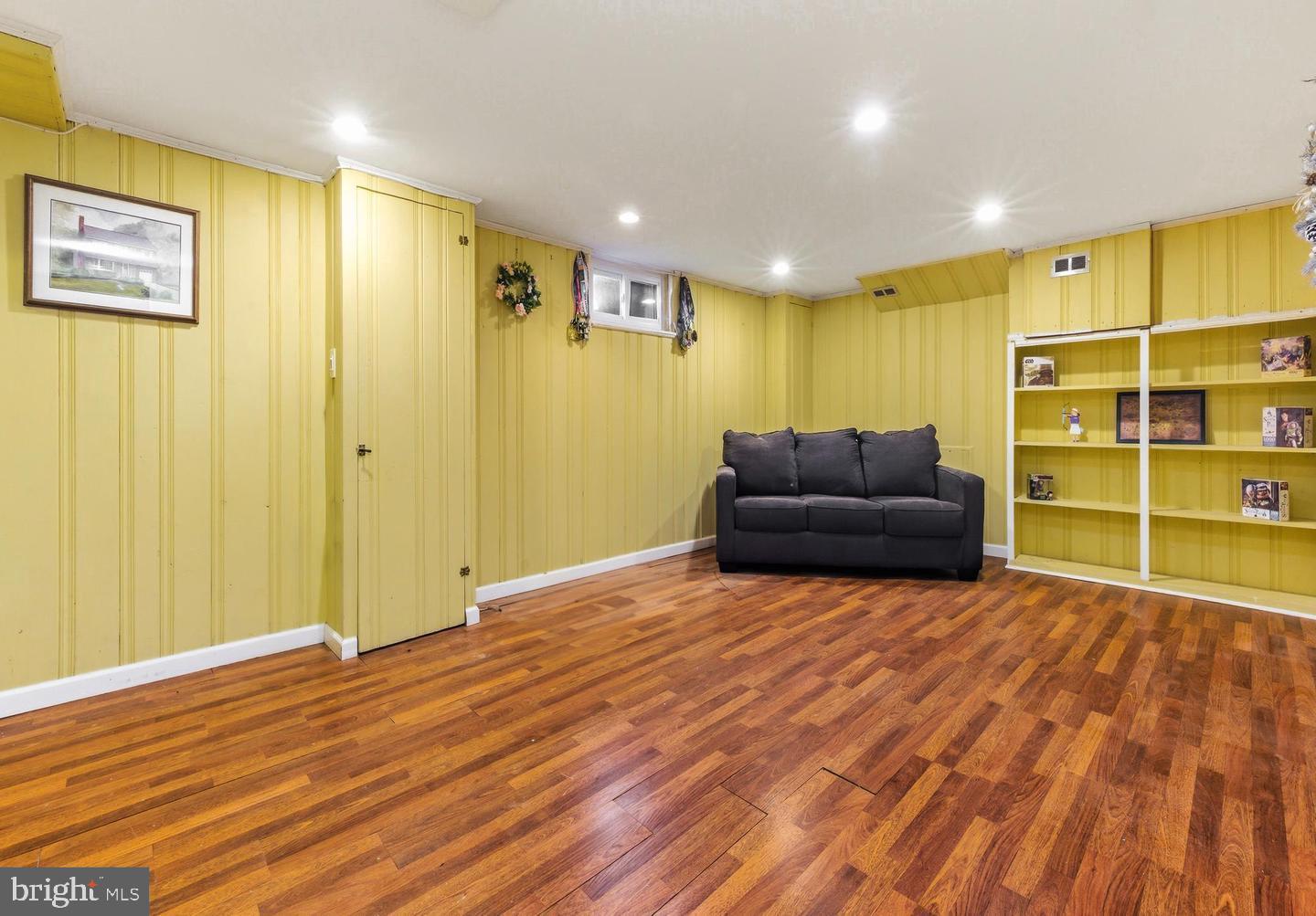 656 East Greenman Road Haddonfield, NJ 08033 - Photo 19 of 22 a view of livingroom with furniture and wooden floor