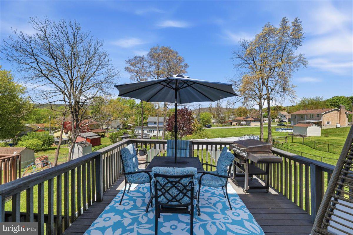 215 Birch Street Walnutport, PA 18088 - Photo 39 of 48 a view of a chairs and table in the balcony