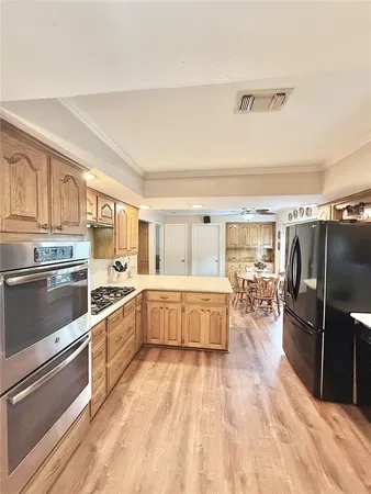 $439,900 | 1800 Southridge Drive, Denton, TX 76205