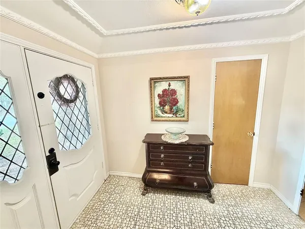 $439,900 | 1800 Southridge Drive, Denton, TX 76205