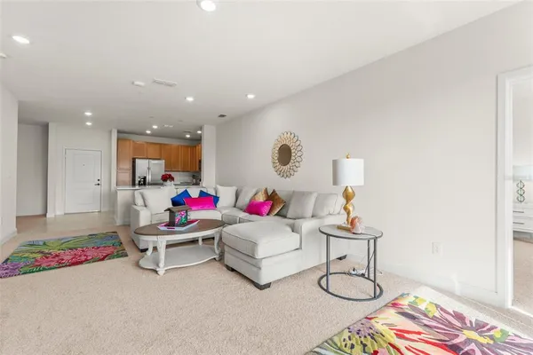 $349,000 | 7521 Laureate Boulevard, Unit 5308, Orlando, FL 32827