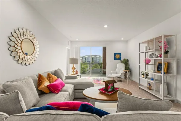 $349,000 | 7521 Laureate Boulevard, Unit 5308, Orlando, FL 32827