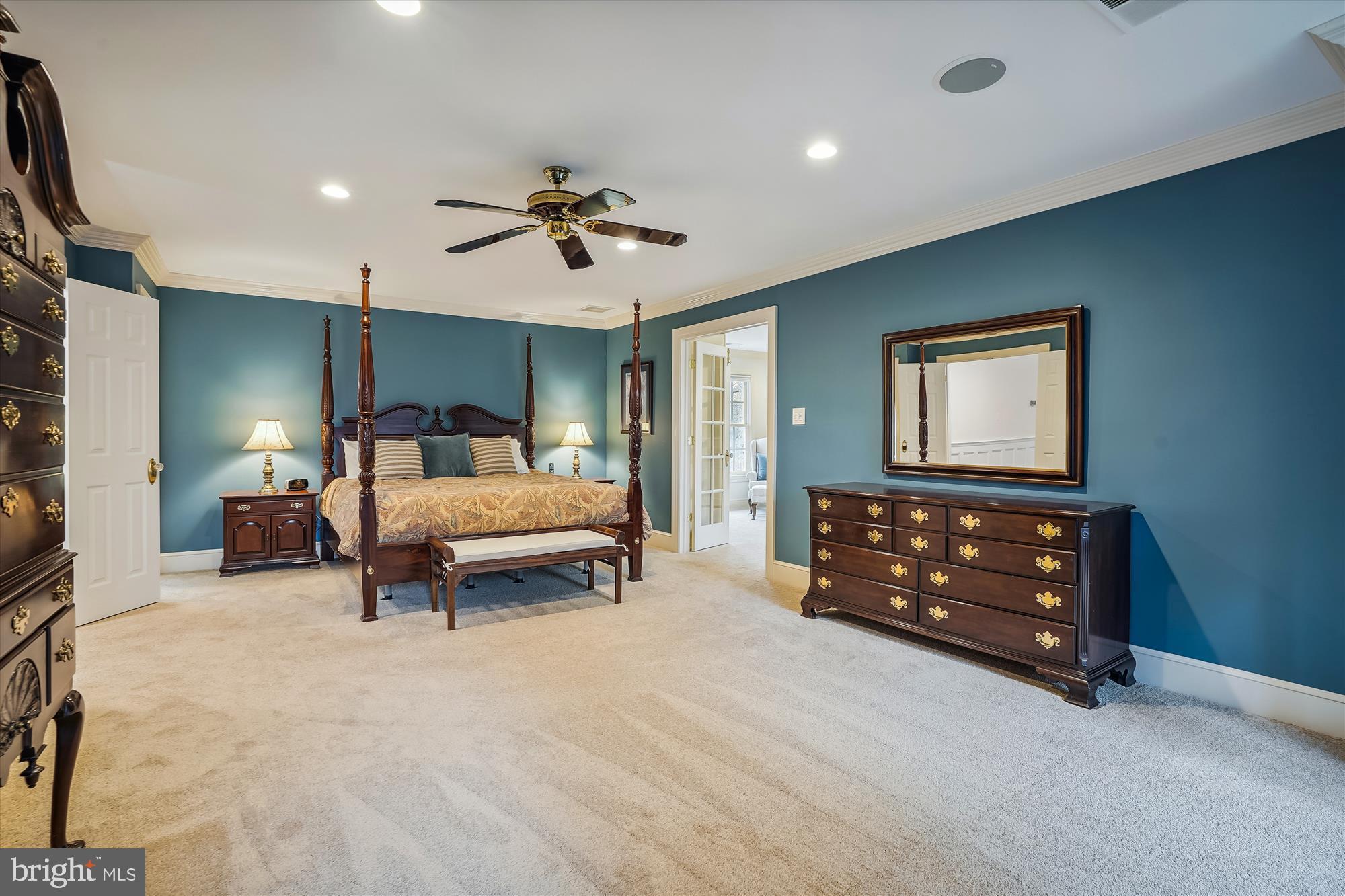 6618 Smiths Trace Centreville, VA 20120 - Photo 23 of 45