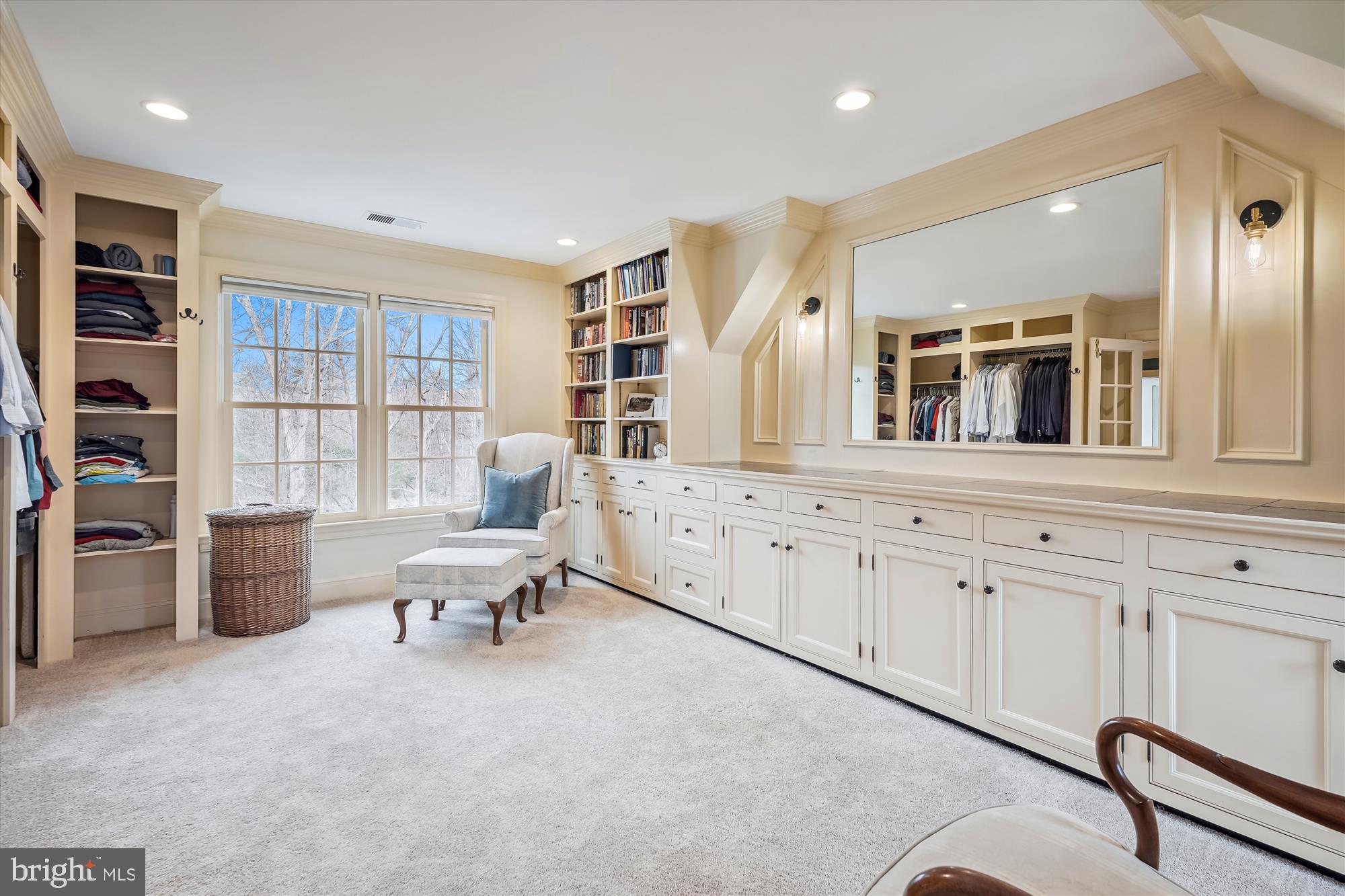 6618 Smiths Trace Centreville, VA 20120 - Photo 26 of 45