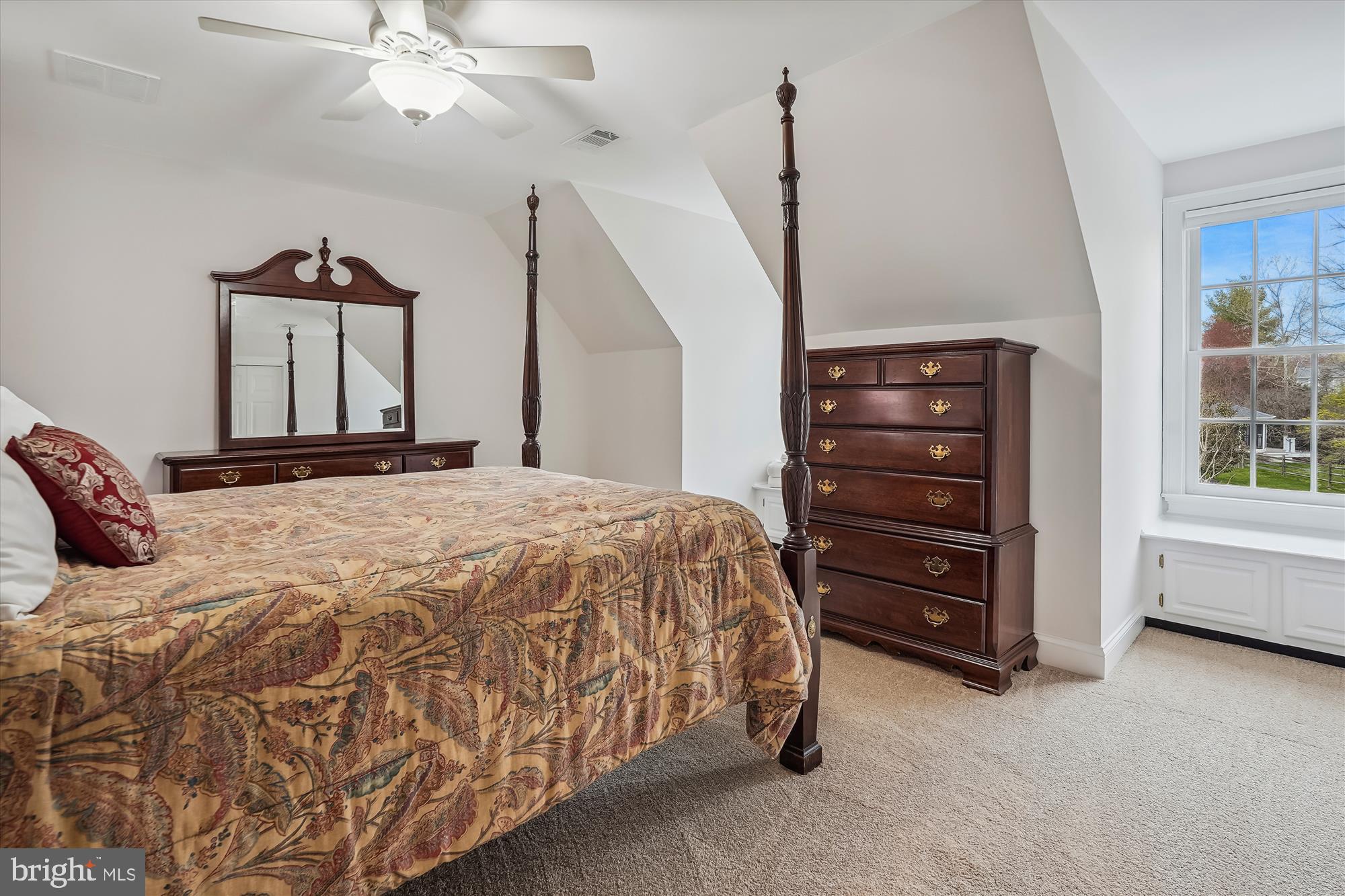 6618 Smiths Trace Centreville, VA 20120 - Photo 30 of 45