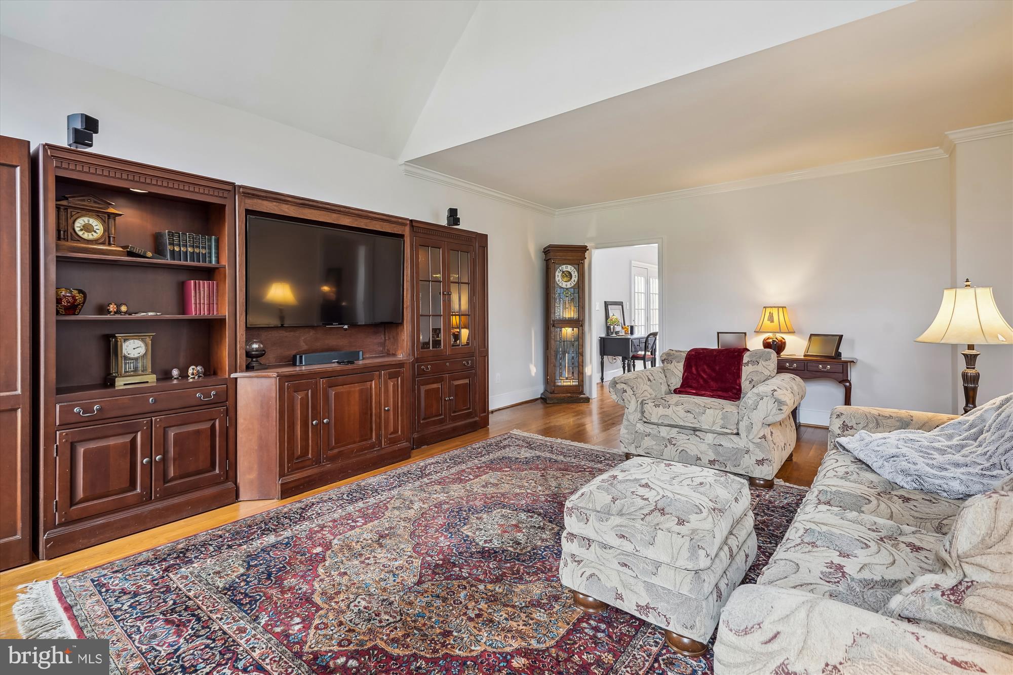 6618 Smiths Trace Centreville, VA 20120 - Photo 9 of 45