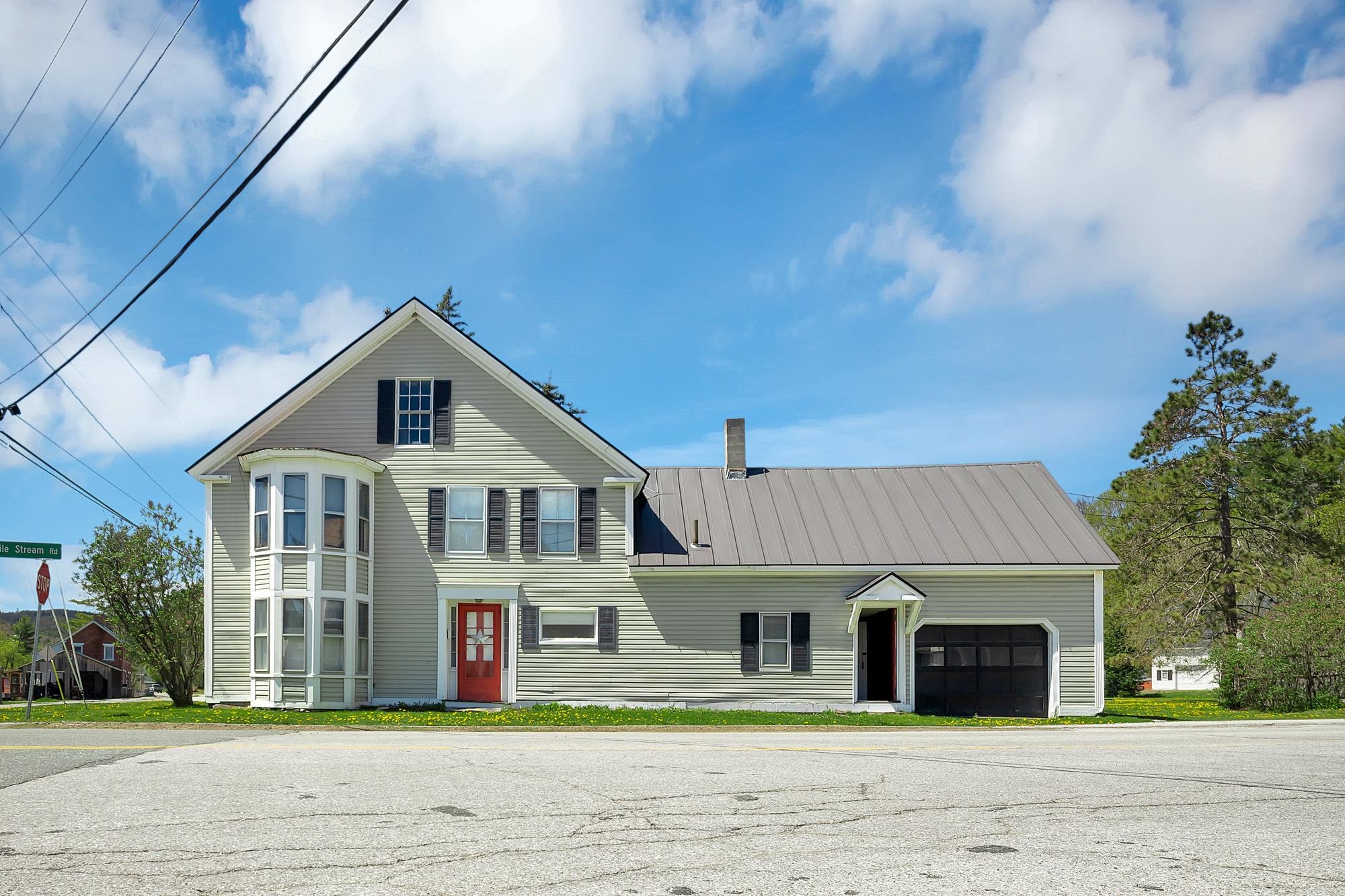 761 Main Street Cavendish, VT 05153 - Photo 3 of 60