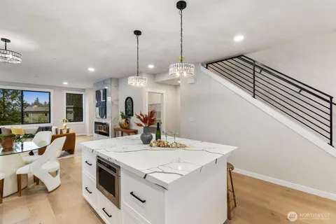 $949,950 | 19628 Filbert Drive, Unit B1, Bothell, WA 98012
