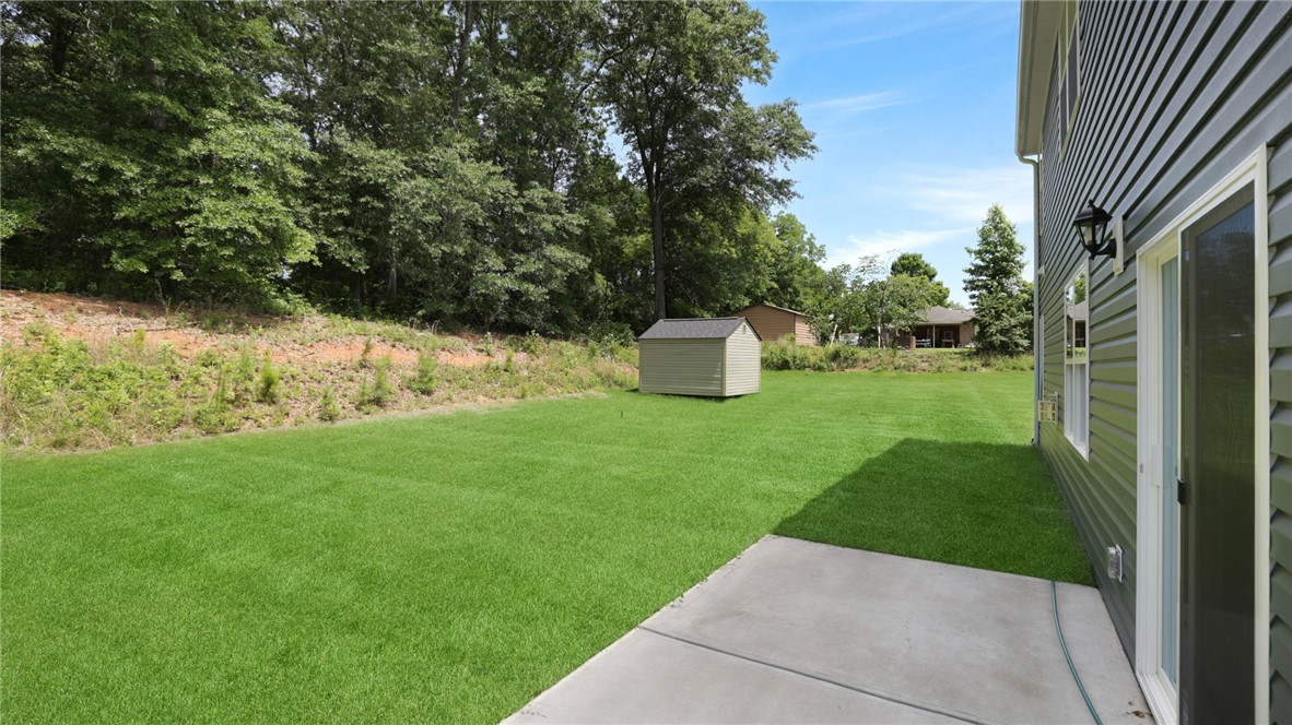 209 Durness Court Anderson, SC 29621 - Photo 35 of 38