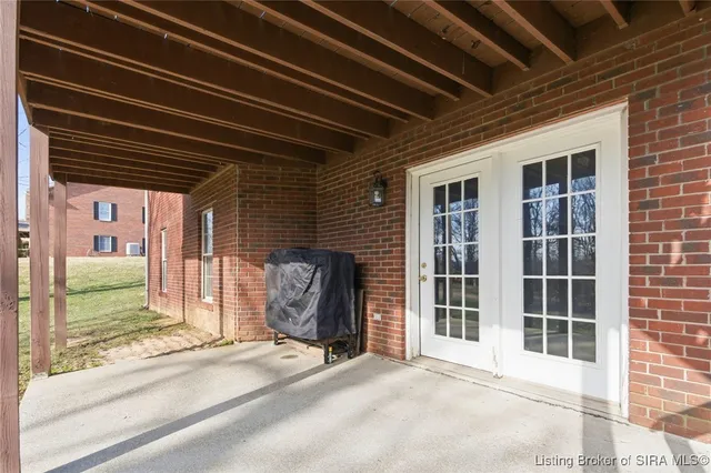 $445,000 | 1467 Creekstone Drive Northeast, Corydon, IN 47112