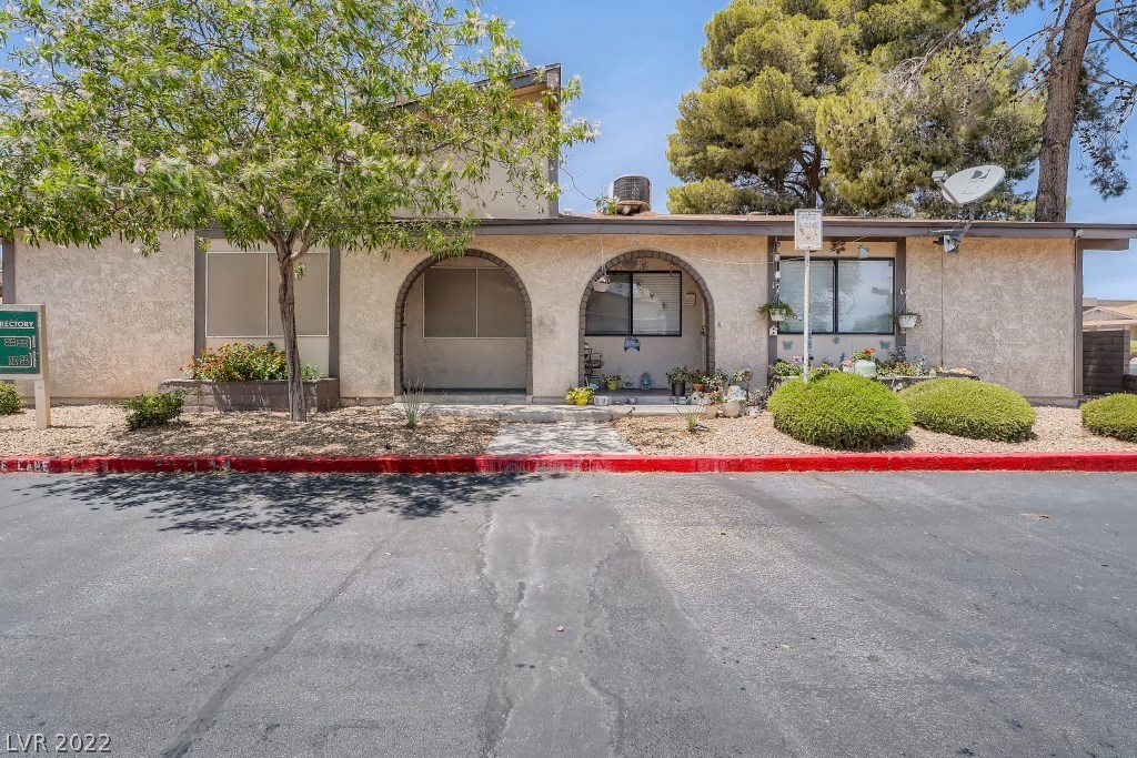 5801 Smoke Ranch Road, Unit D Las Vegas, NV 89108 - Photo 1 of 21