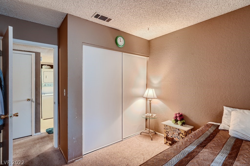 5801 Smoke Ranch Road, Unit D Las Vegas, NV 89108 - Photo 19 of 21