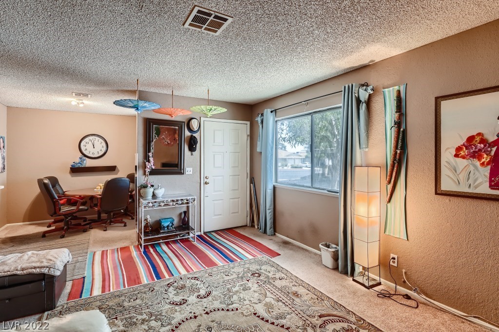 5801 Smoke Ranch Road, Unit D Las Vegas, NV 89108 - Photo 6 of 21