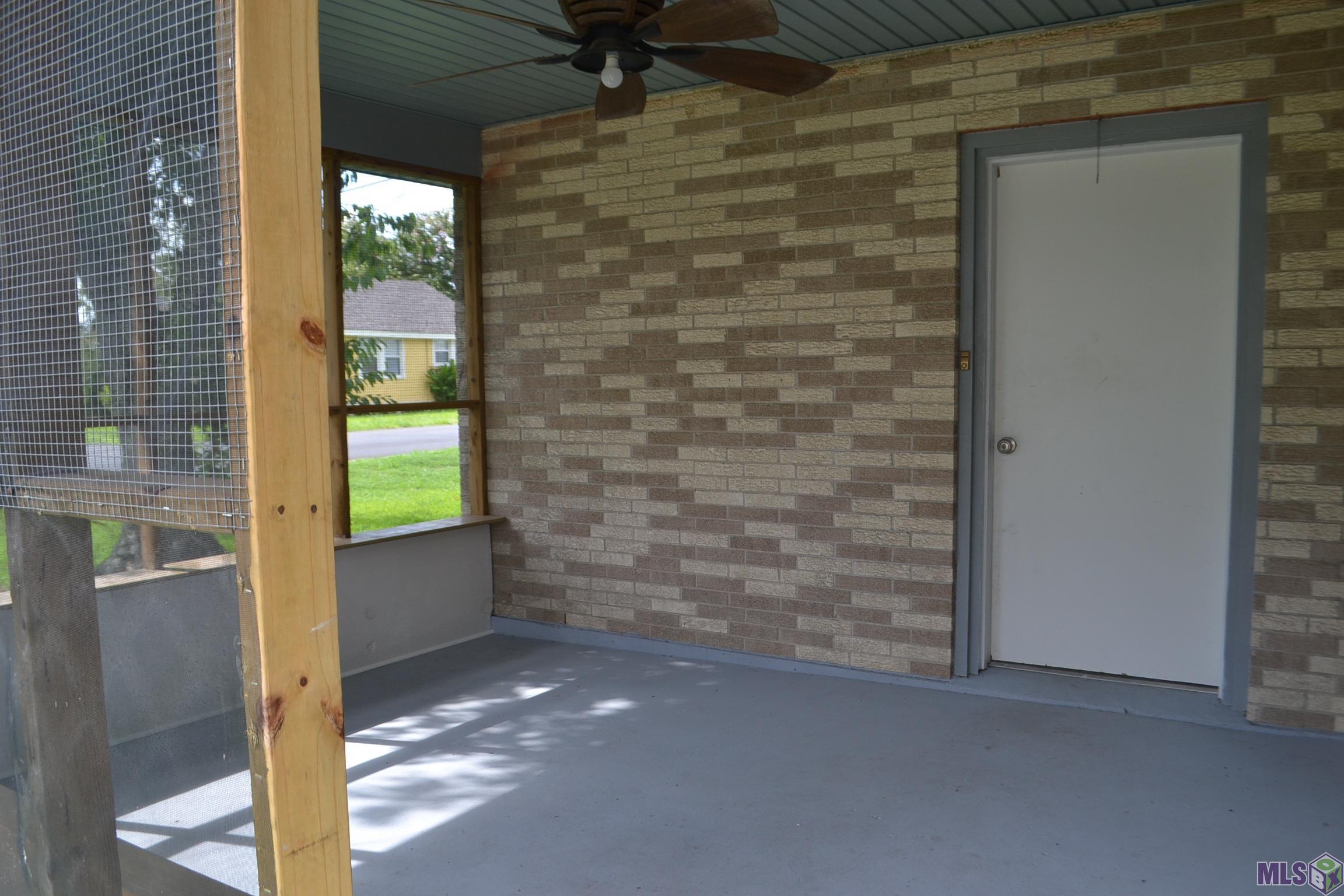 702 Coulon Road Thibodaux, LA 70301 - Photo 9 of 36 Gallery Image 9