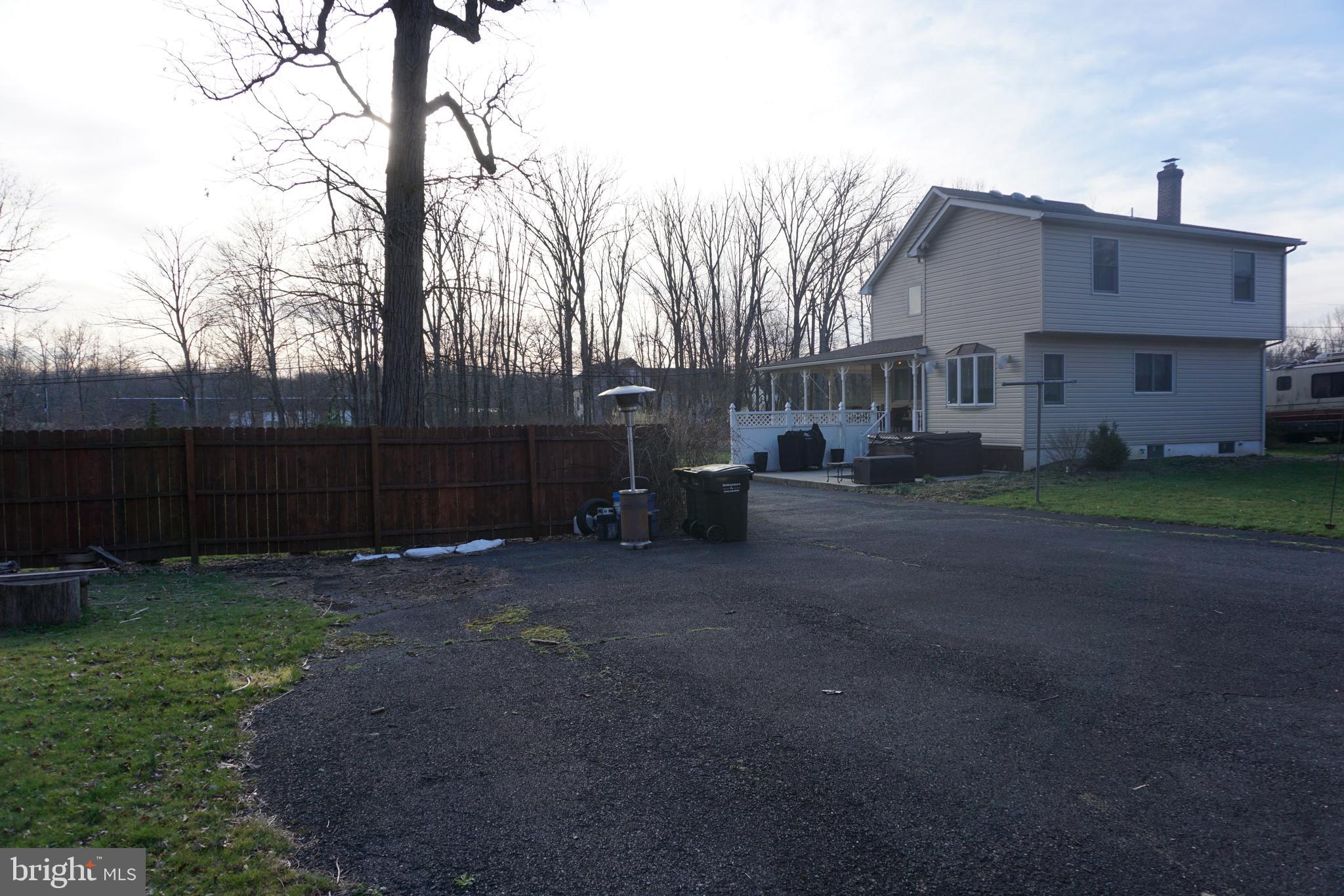 37 Nice Road Quakertown, PA 18951 - Photo 9 of 41 Parking area