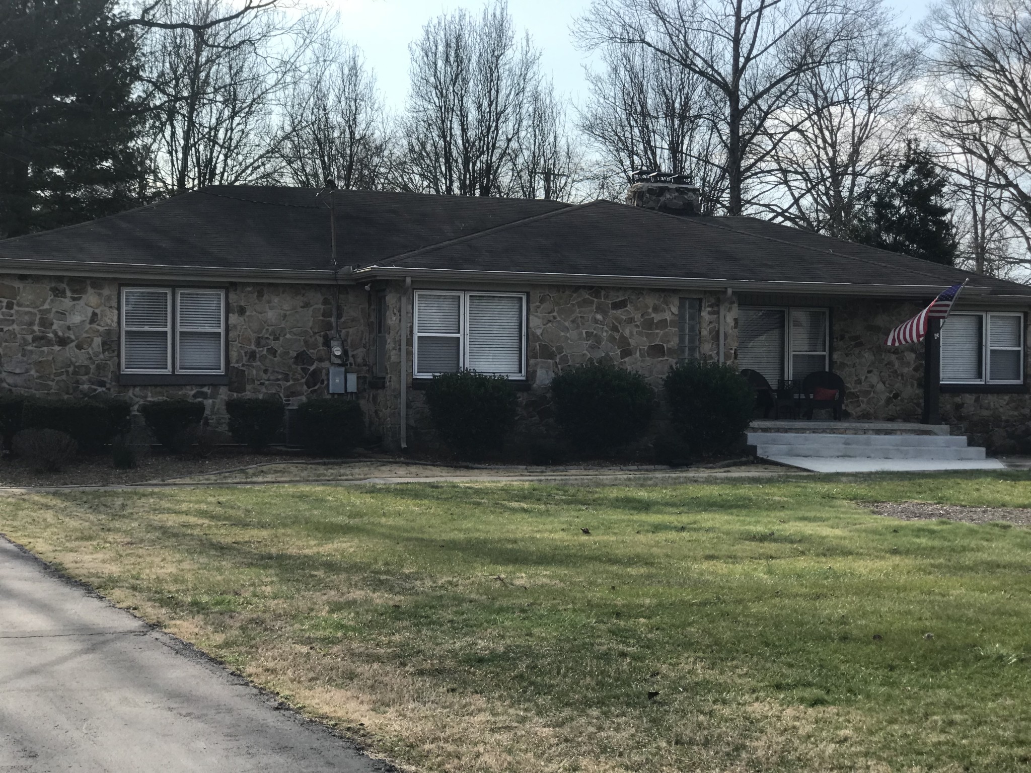 2489 Bible Crossing Road Winchester, TN 37398 - Photo 2 of 26 Gallery Image 2