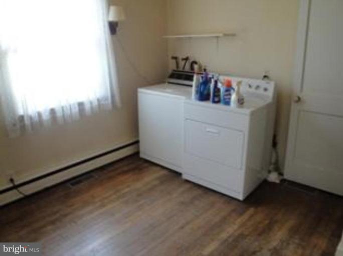 3301 Cornwall Road Dundalk, MD 21222 - Photo 8 of 13 LAUNDRY IS INCLUDED IN THIS ROOM