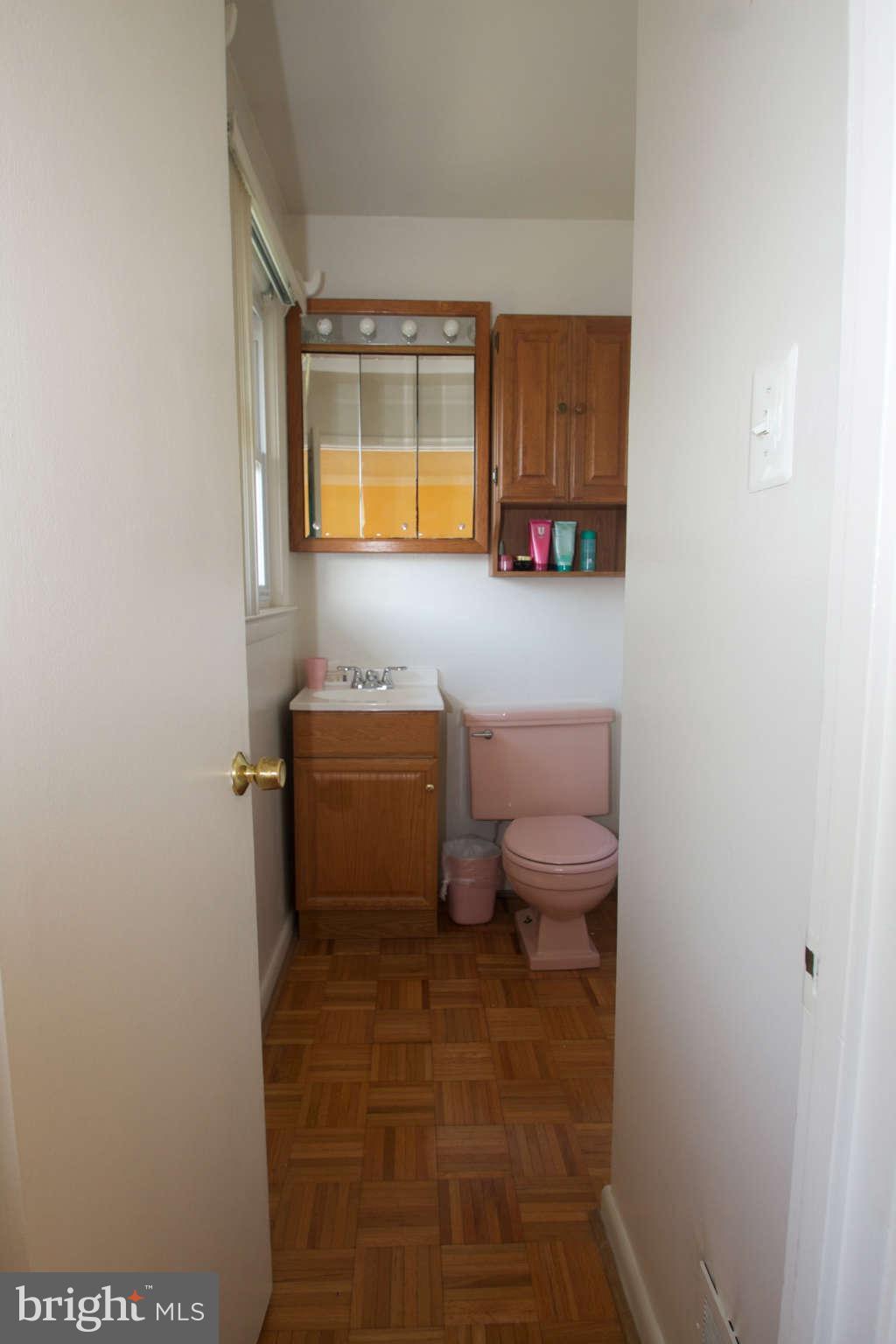 4602 Gage Road Alexandria, VA 22309 - Photo 10 of 26 Bath (Master)