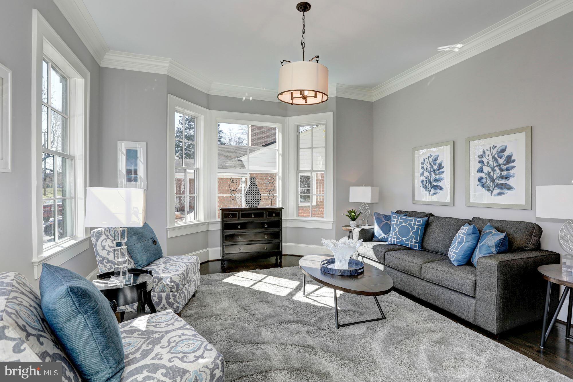 5720 Ogden Road Bethesda, MD 20816 - Photo 6 of 30 Living Room