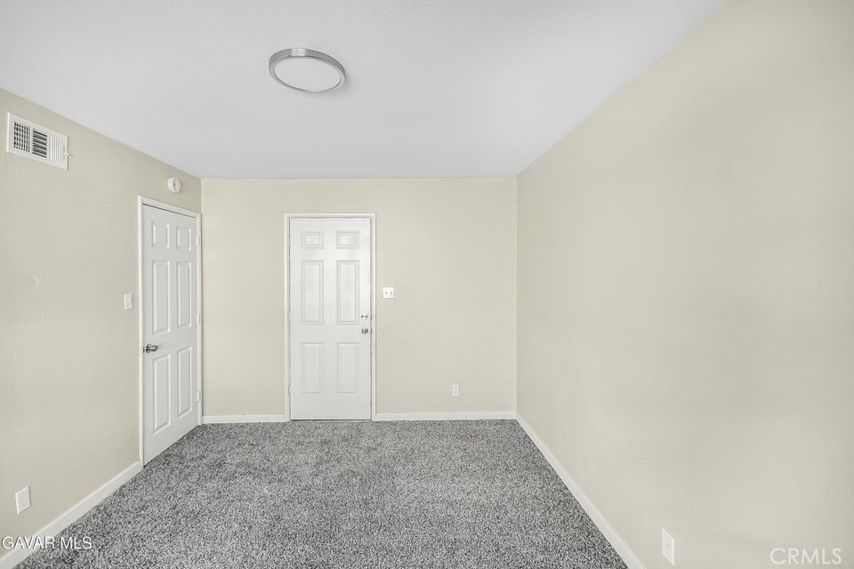 45503 11th Street West Lancaster, CA 93534 - Photo 29 of 37 a view of hallway with closet