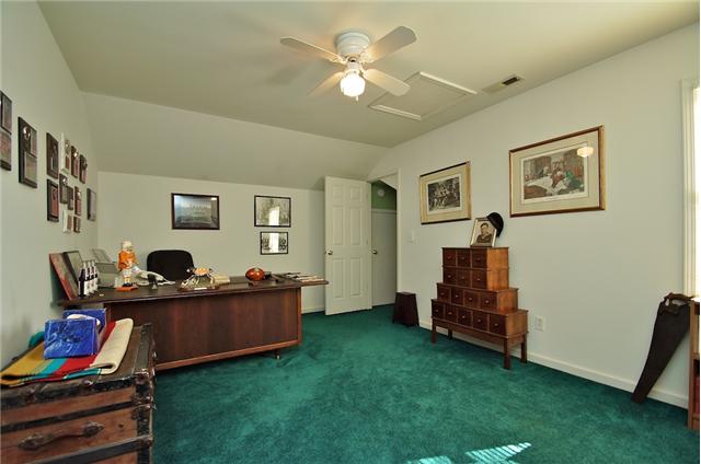 1125 Lewis Road Burns, TN 37029 - Photo 19 of 20 Upstairs office