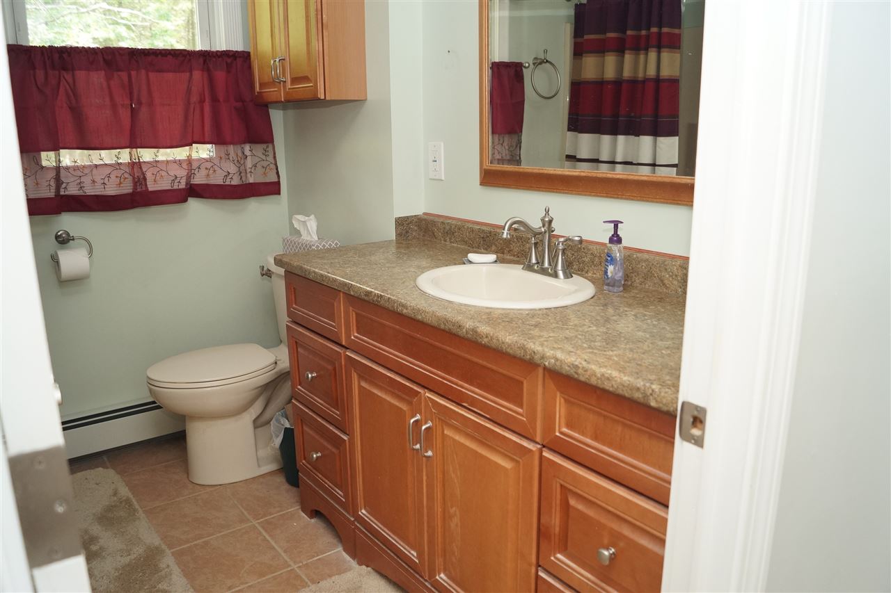 39 Briarwood Road Pelham, NH 03076 - Photo 22 of 30 Gallery Image 22