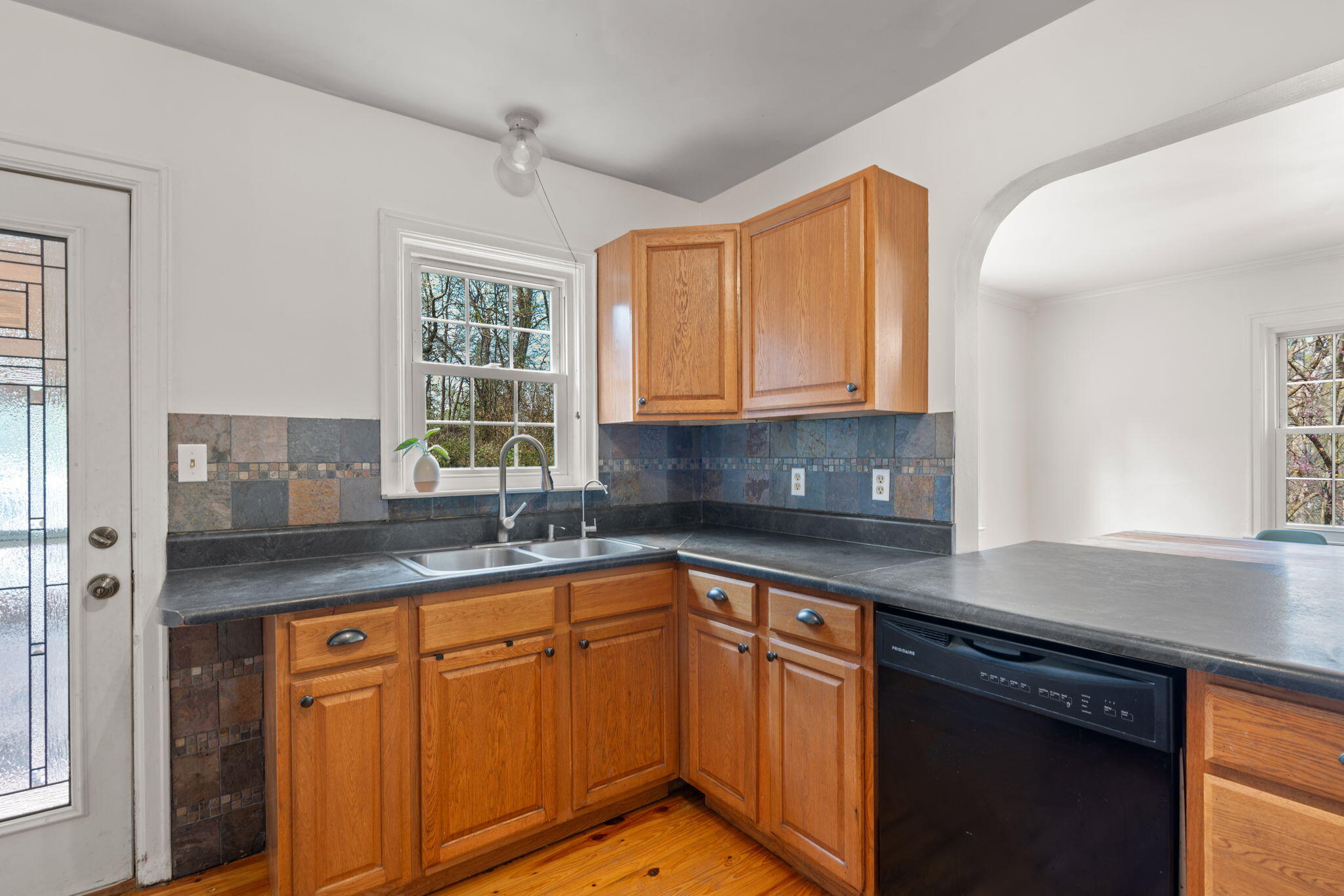 204 Forsythe Street Chattanooga, TN 37415 - Photo 24 of 41 15-web-or-mls-Forsythe-Freddy G-9