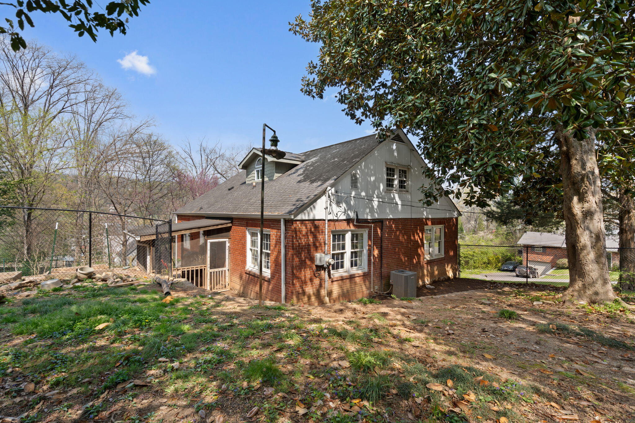 204 Forsythe Street Chattanooga, TN 37415 - Photo 37 of 41 43-web-or-mls-Forsythe-Freddy G-37