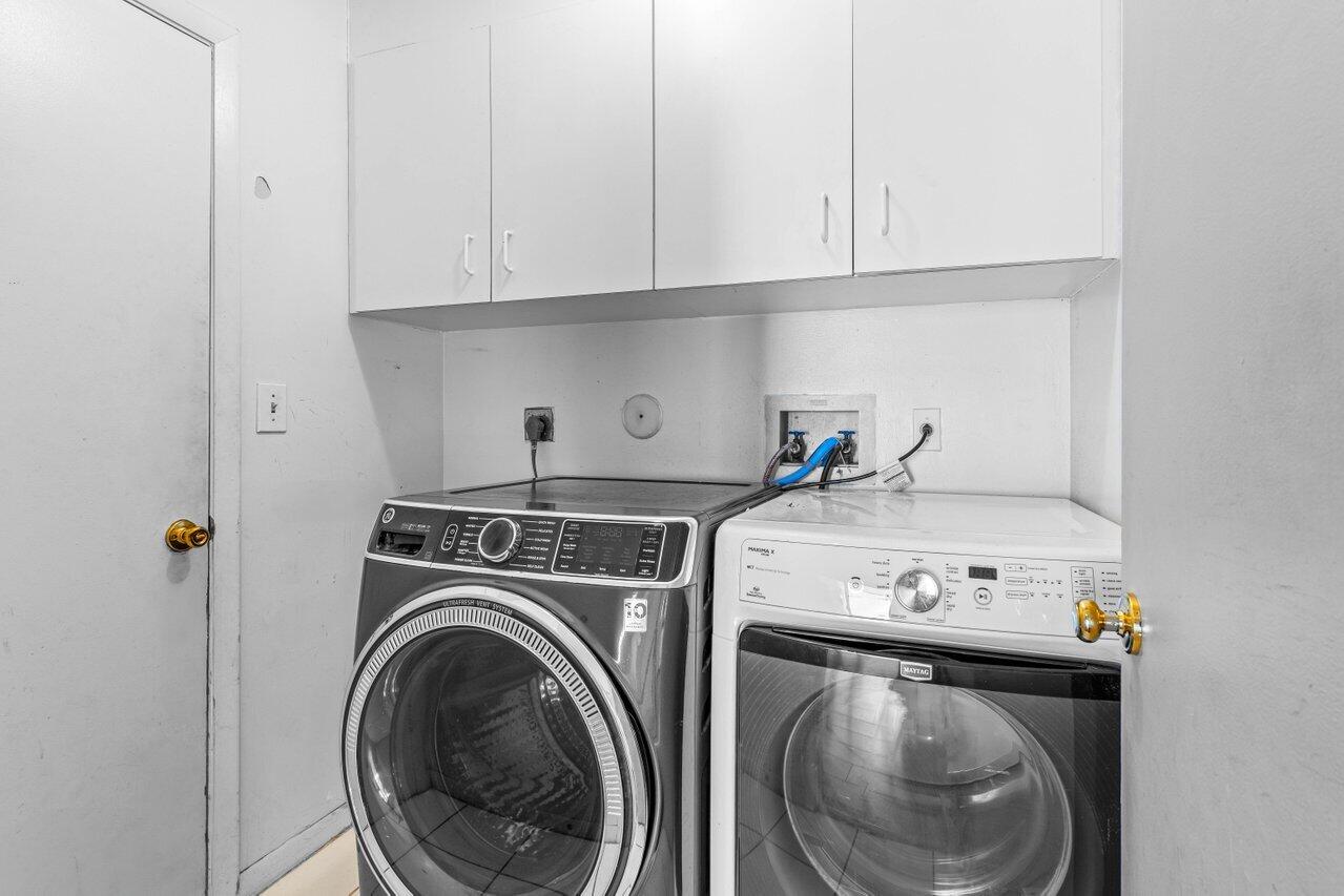 21641 Sutters Lane Boca Raton, FL 33428 - Photo 27 of 36 022-21641SuttersLane-BocaRaton-FL-33428-