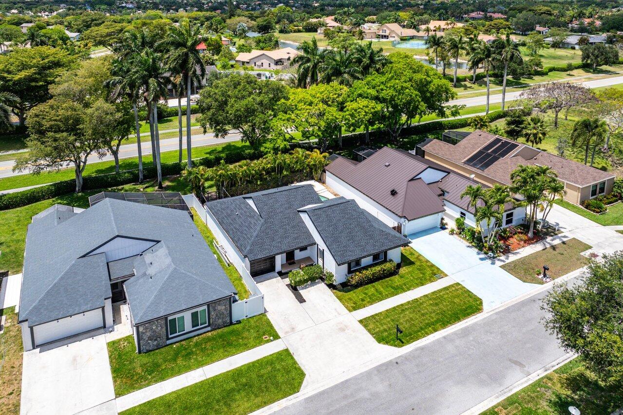 21641 Sutters Lane Boca Raton, FL 33428 - Photo 33 of 36 041-21641SuttersLane-BocaRaton-FL-33428-