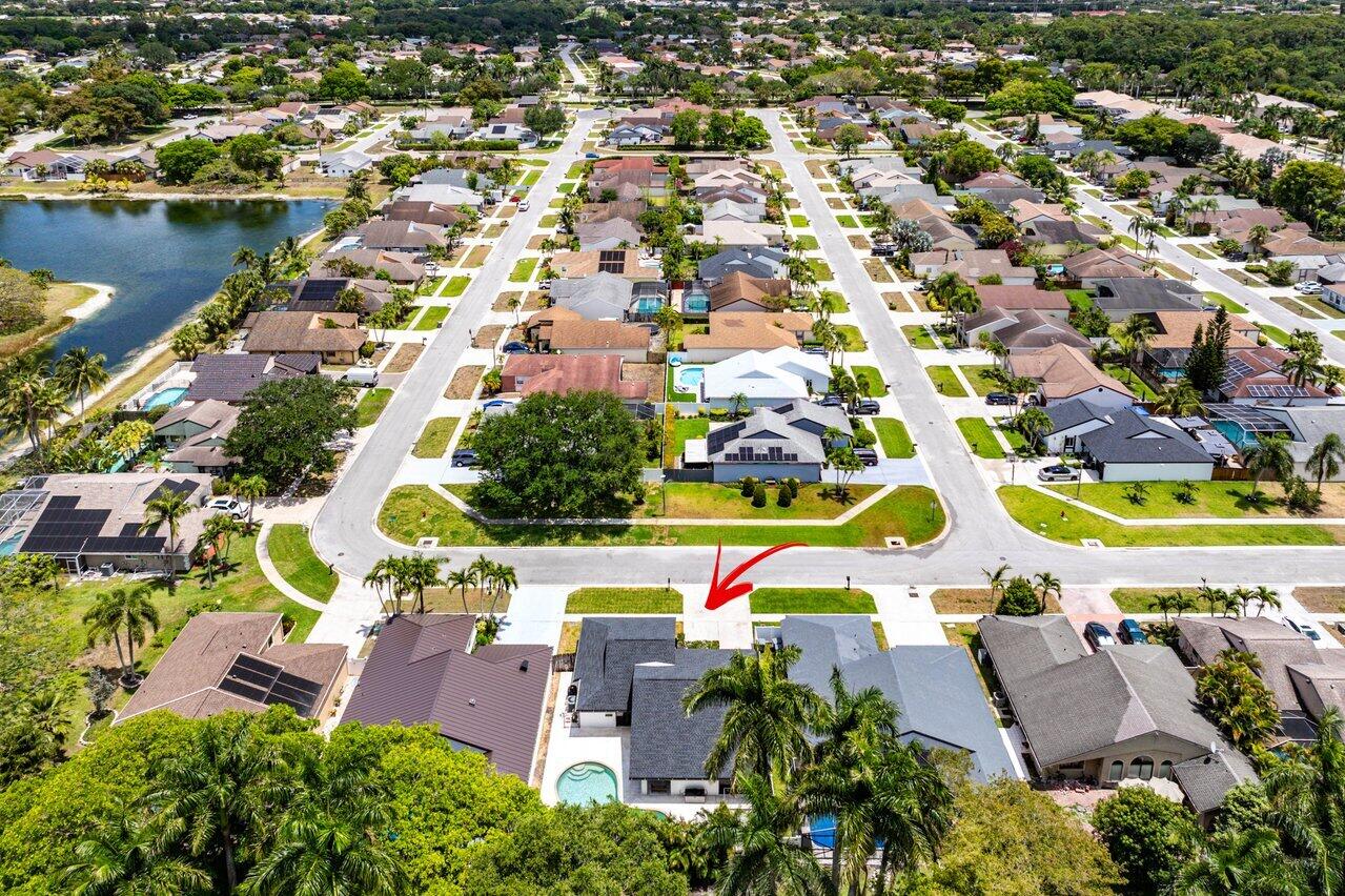 21641 Sutters Lane Boca Raton, FL 33428 - Photo 34 of 36 035-21641SuttersLane-BocaRaton-FL-33428-