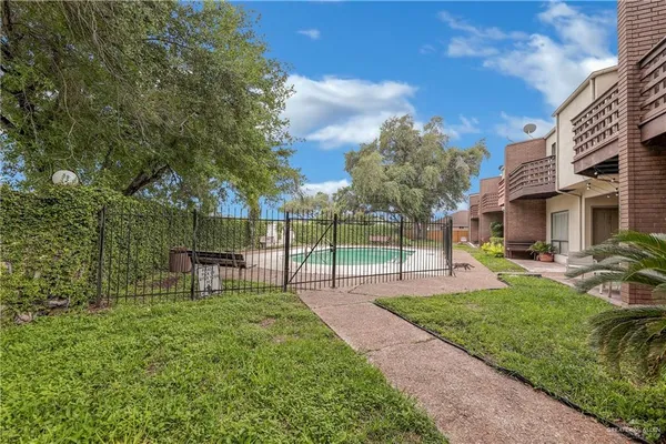 $175,000 | 1405 North 15th Street, Unit B16, McAllen, TX 78501