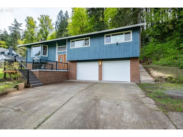 $749,900 | 15010 Clackamas River Drive, Oregon City, OR 97045