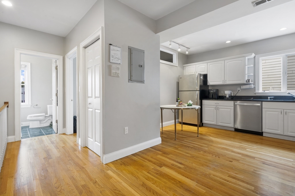 734 East 6th Street, Unit 3 Boston, MA 02127 - Photo 3 of 15