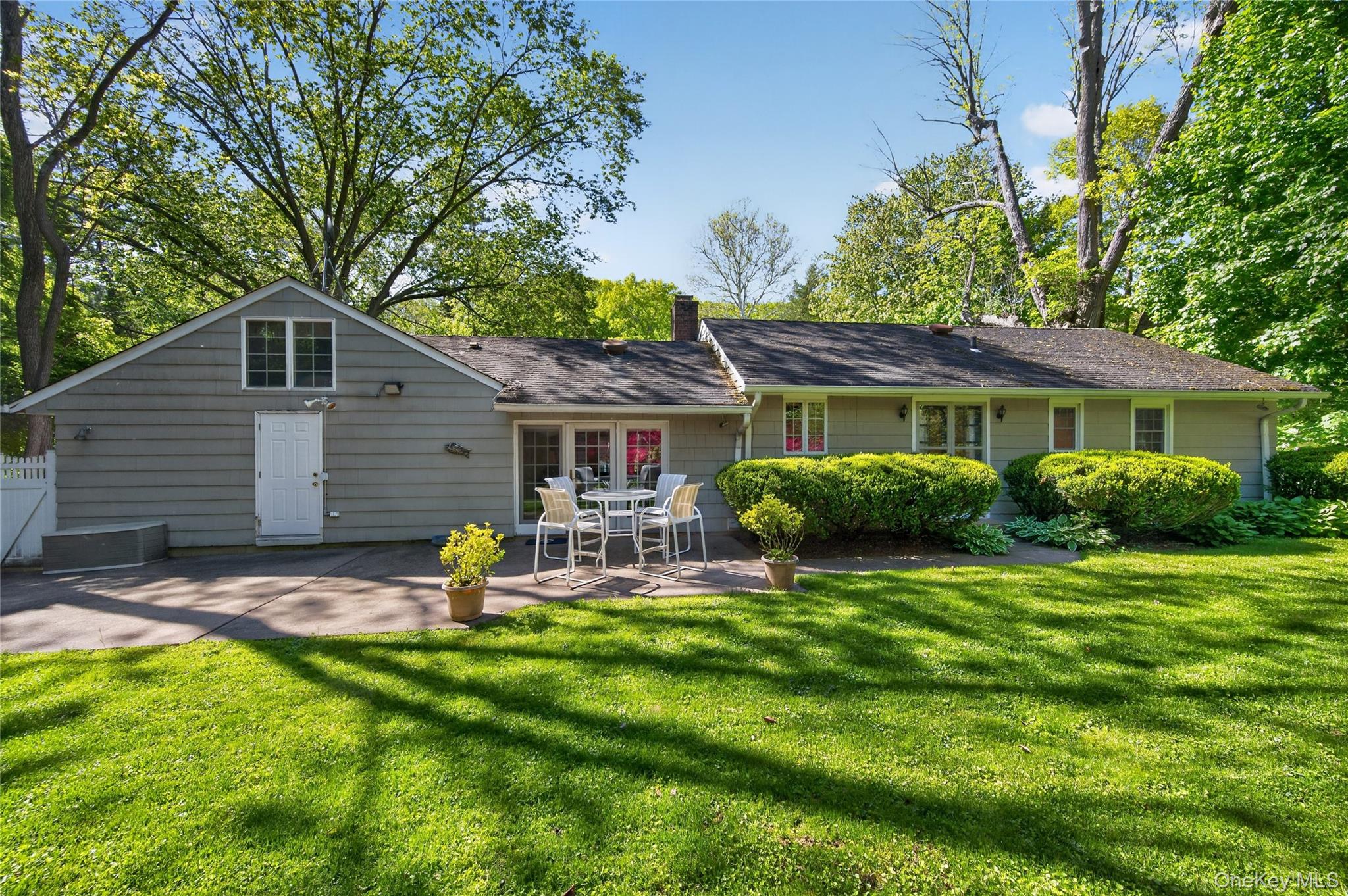 247 Buckram Road Locust Valley, NY 11560 - Photo 27 of 28
