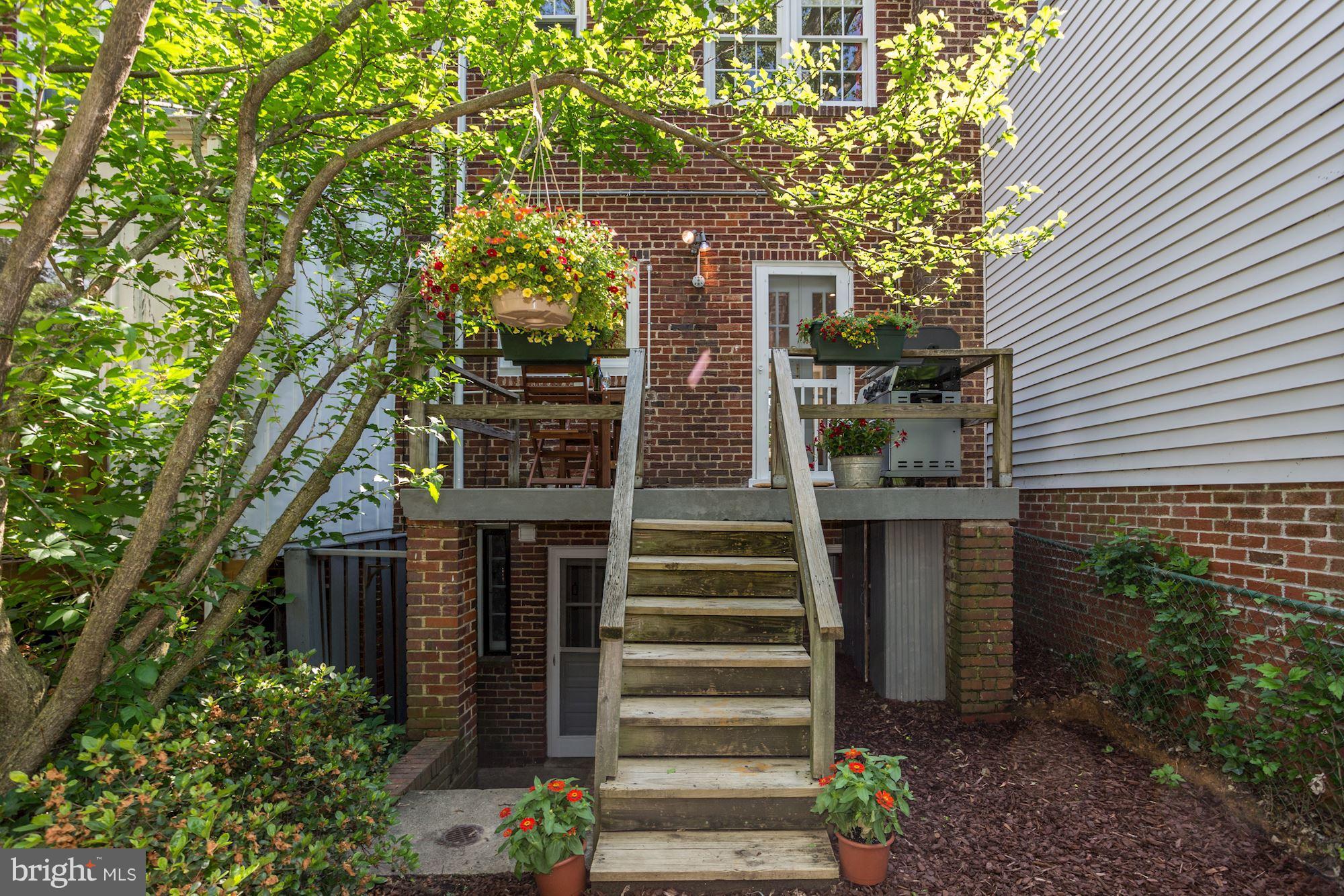 2016 Tunlaw Road Northwest Washington, DC 20007 - Photo 20 of 22 Exterior (Rear)