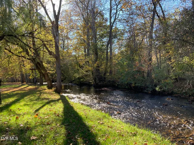 $399,000 | 140 Gov Alf Taylor Road, Johnson City, TN 37601