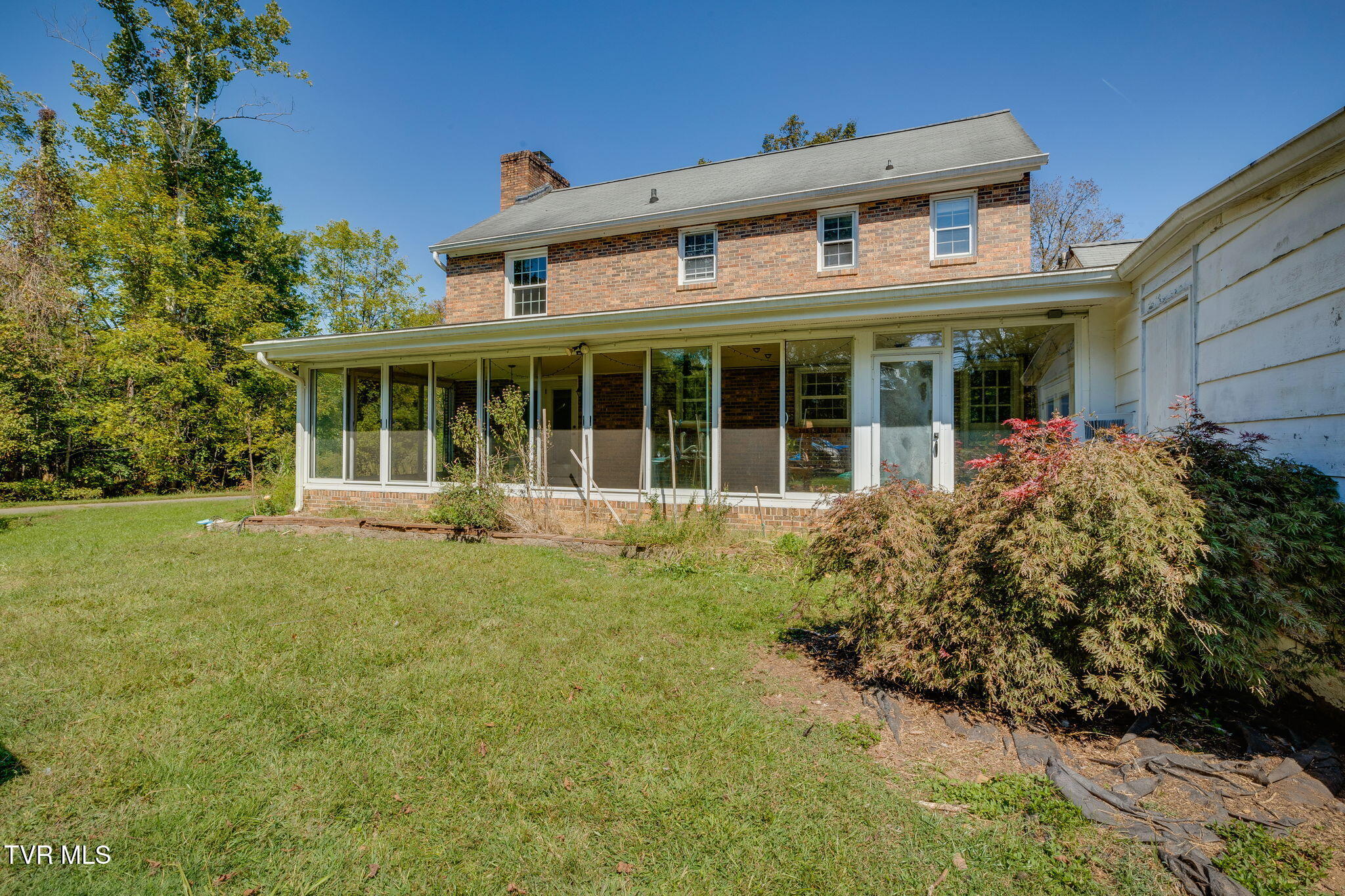 140 Gov Alf Taylor Road Johnson City, TN 37601 - Photo 34 of 49 030