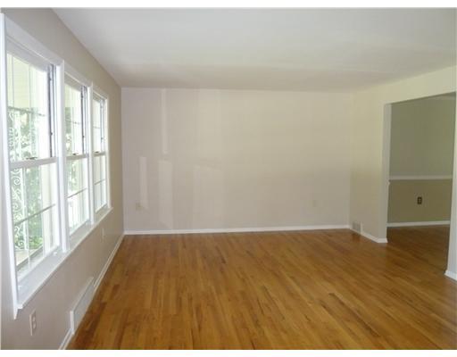 8460 Post Road Allison Park, PA 15101 - Photo 2 of 11 Living Room.