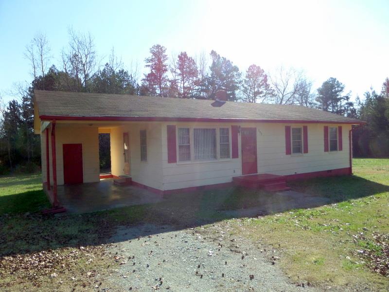 393 Lafayette Road Clarksville, VA 23927 - Photo 14 of 17 Gallery Image 14