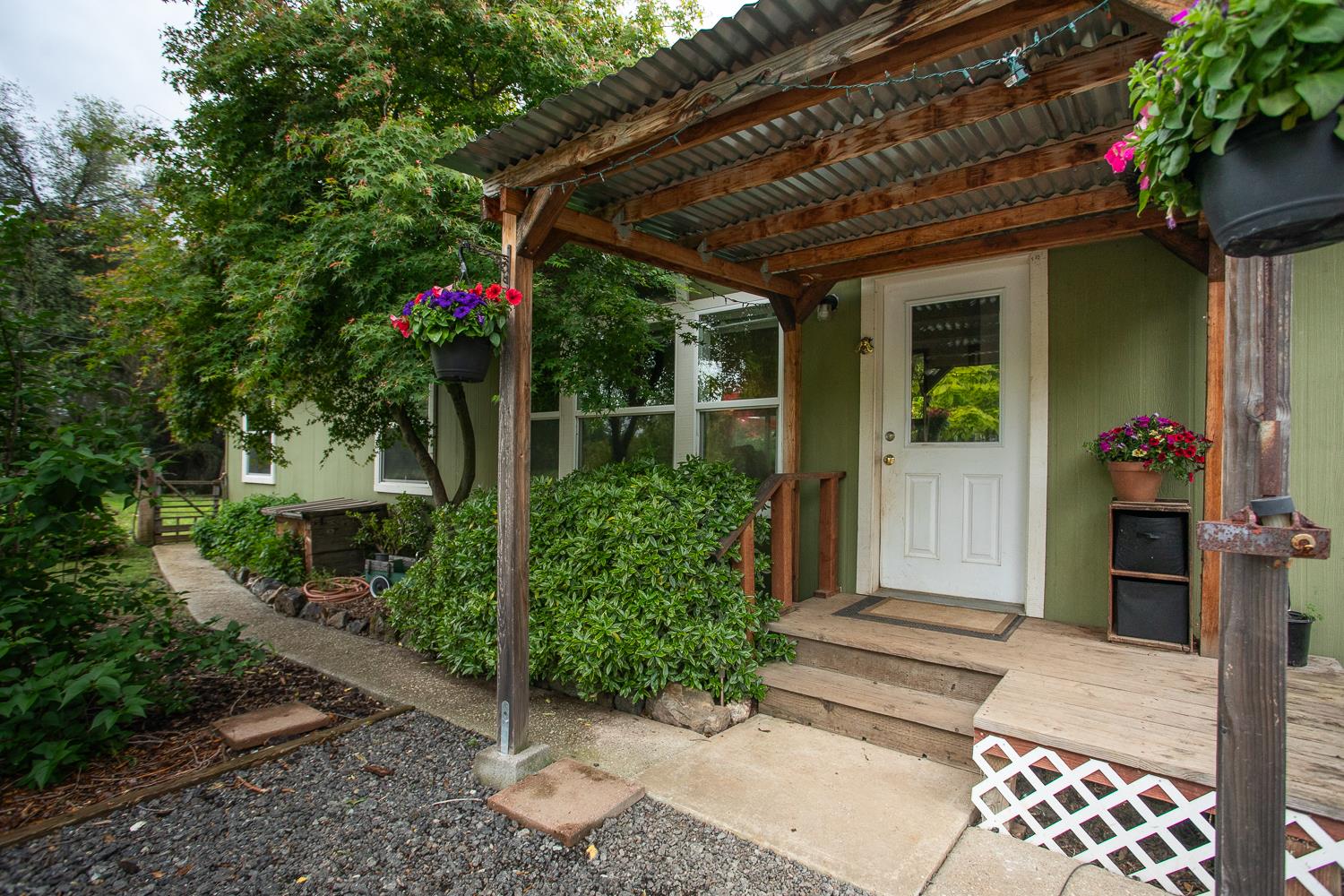 16220 Duggans Road Grass Valley, CA 95949 - Photo 33 of 47
