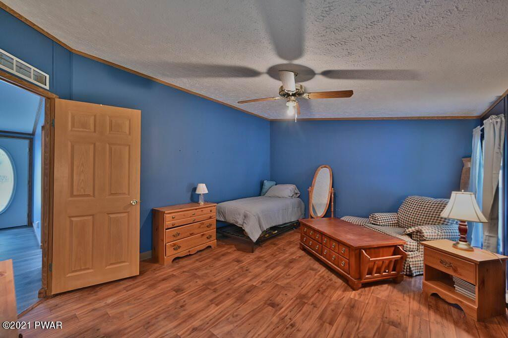 33 Oakview Lane Waymart, PA 18472 - Photo 33 of 65